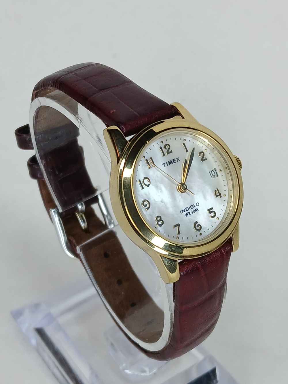 Timex Indiglo Womens Gold Tone MOP Dial Date Brown Leather Band Watch WR 30m